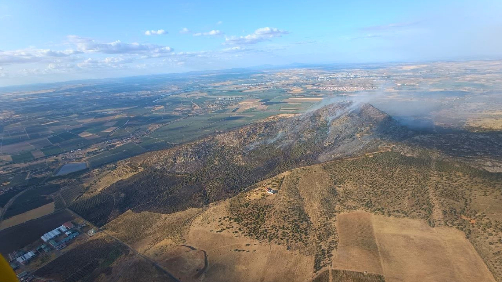 Estabilizado el incendio de la Sierra de Arroyo de San Serván