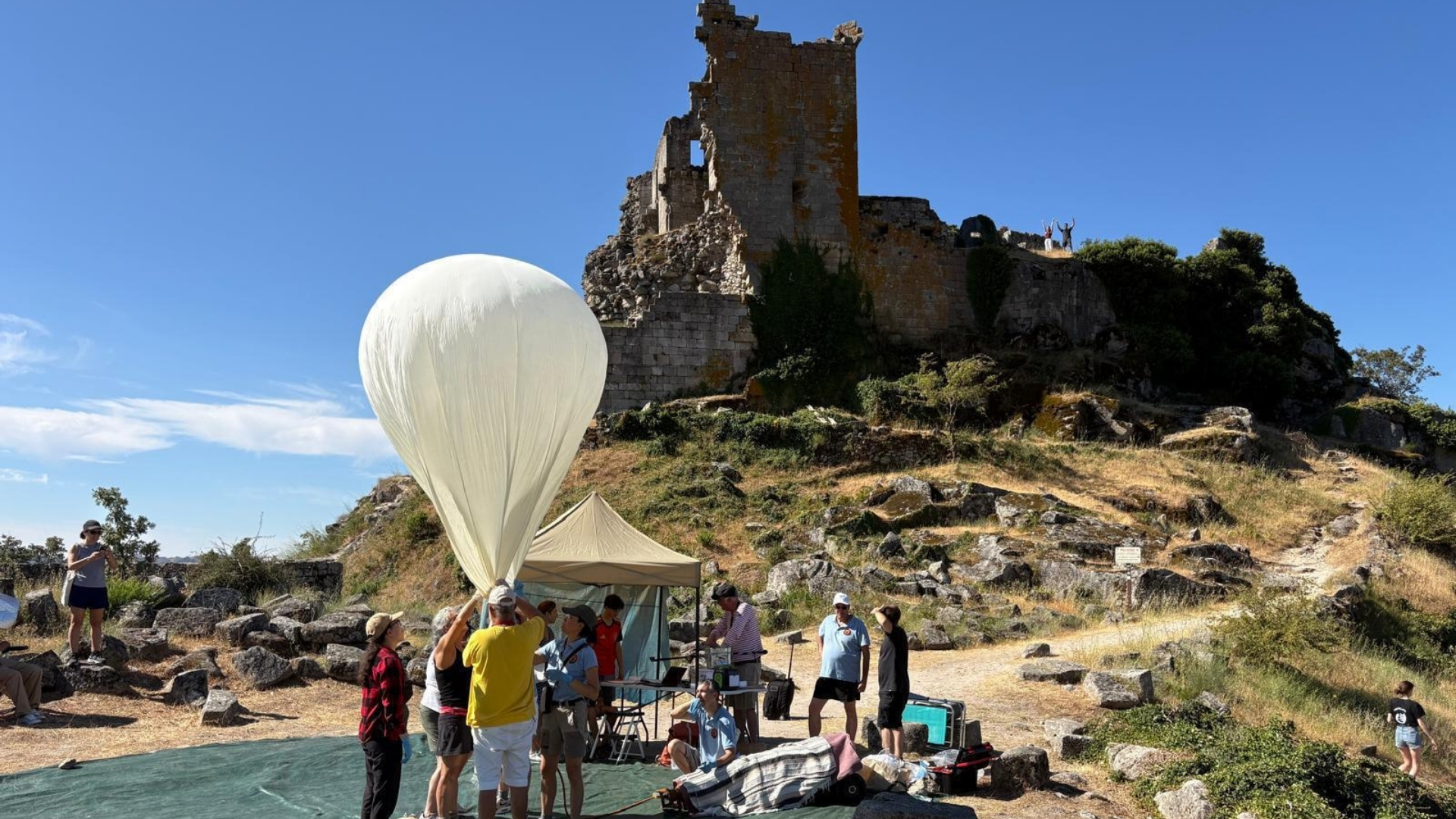 Lanzamiento del globo sonda estratosférico Gata Celeste III 