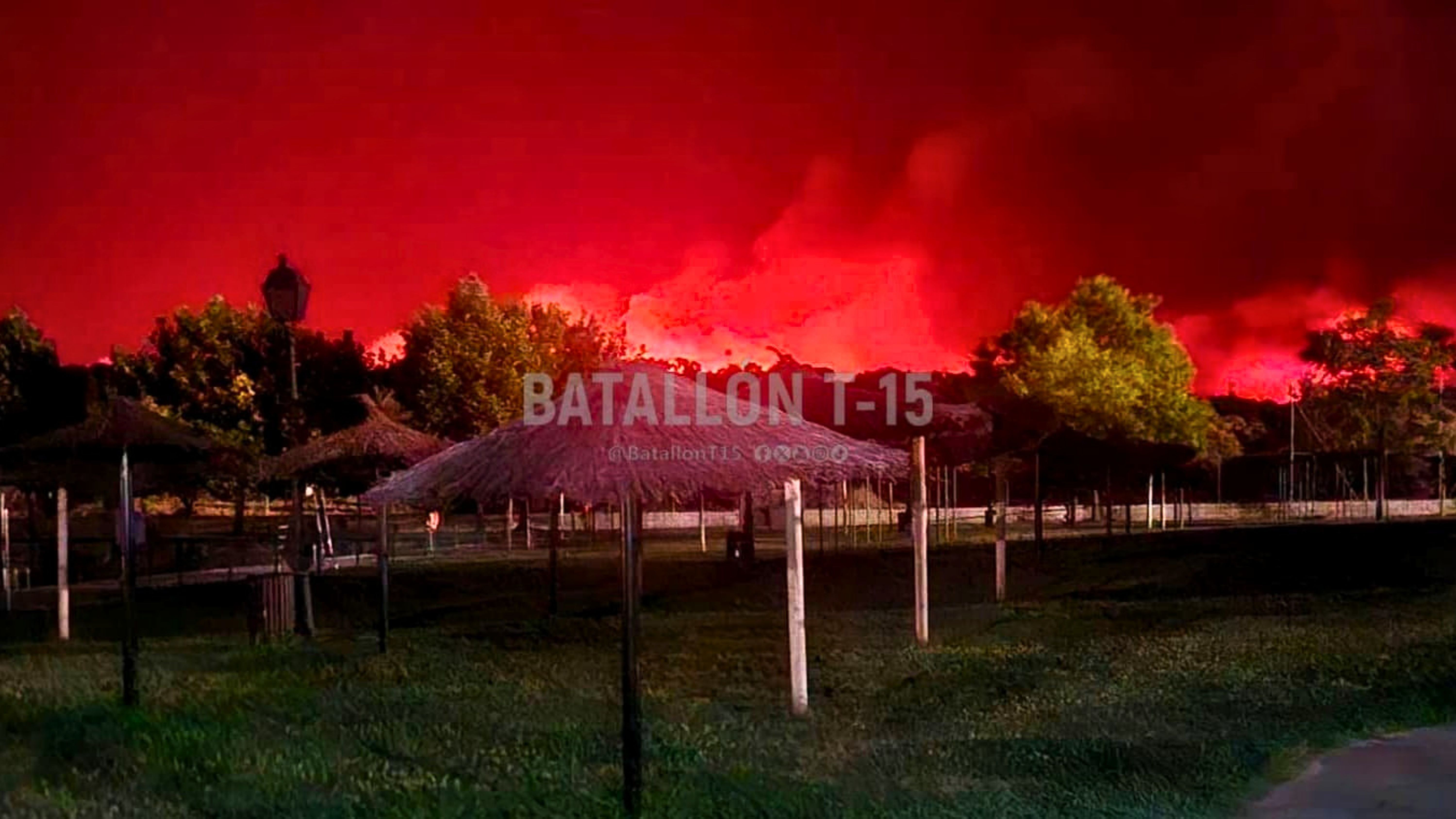 Imagen del incendio de Montehermoso