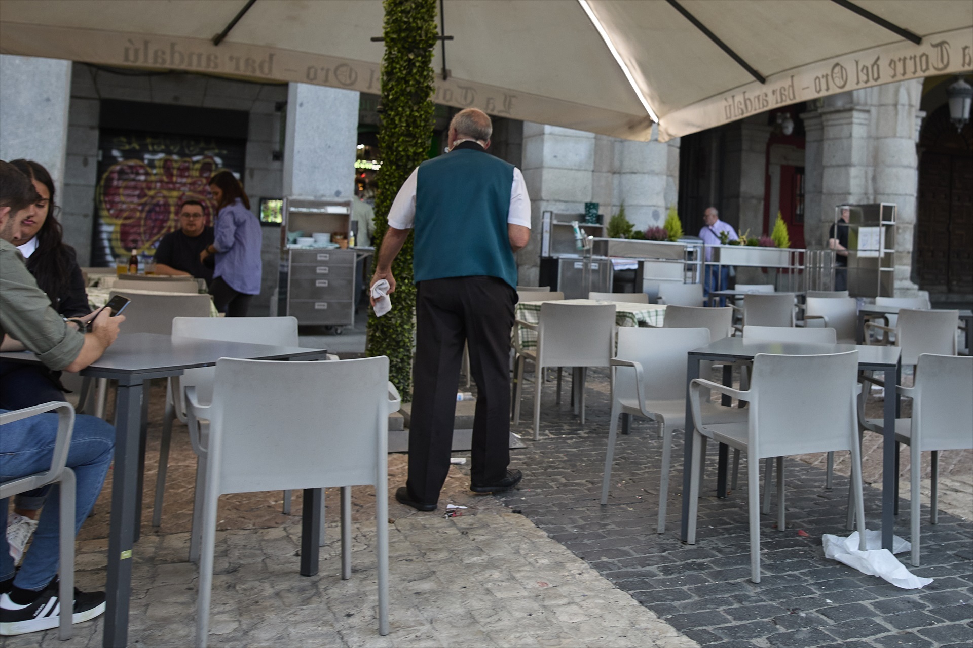 Sólo cuatro de cada diez trabajadores cuentan con cláusulas de revisión salarial en sus convenios