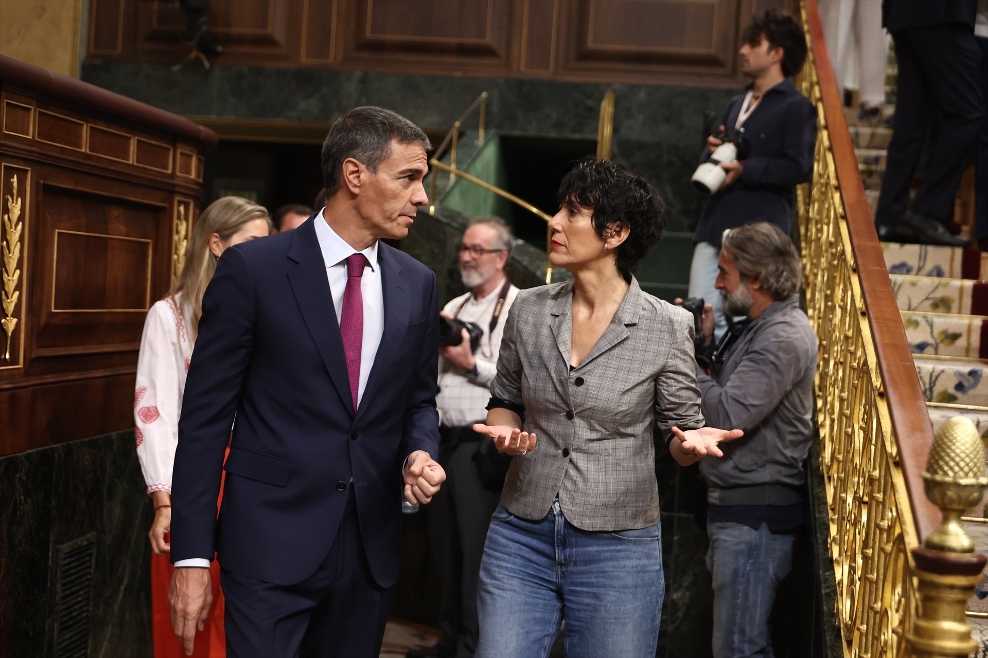 Sánchez admite preocupación por los resultados del informe PISA pero culpa a las CCAA del PP de no ejecutar los recursos