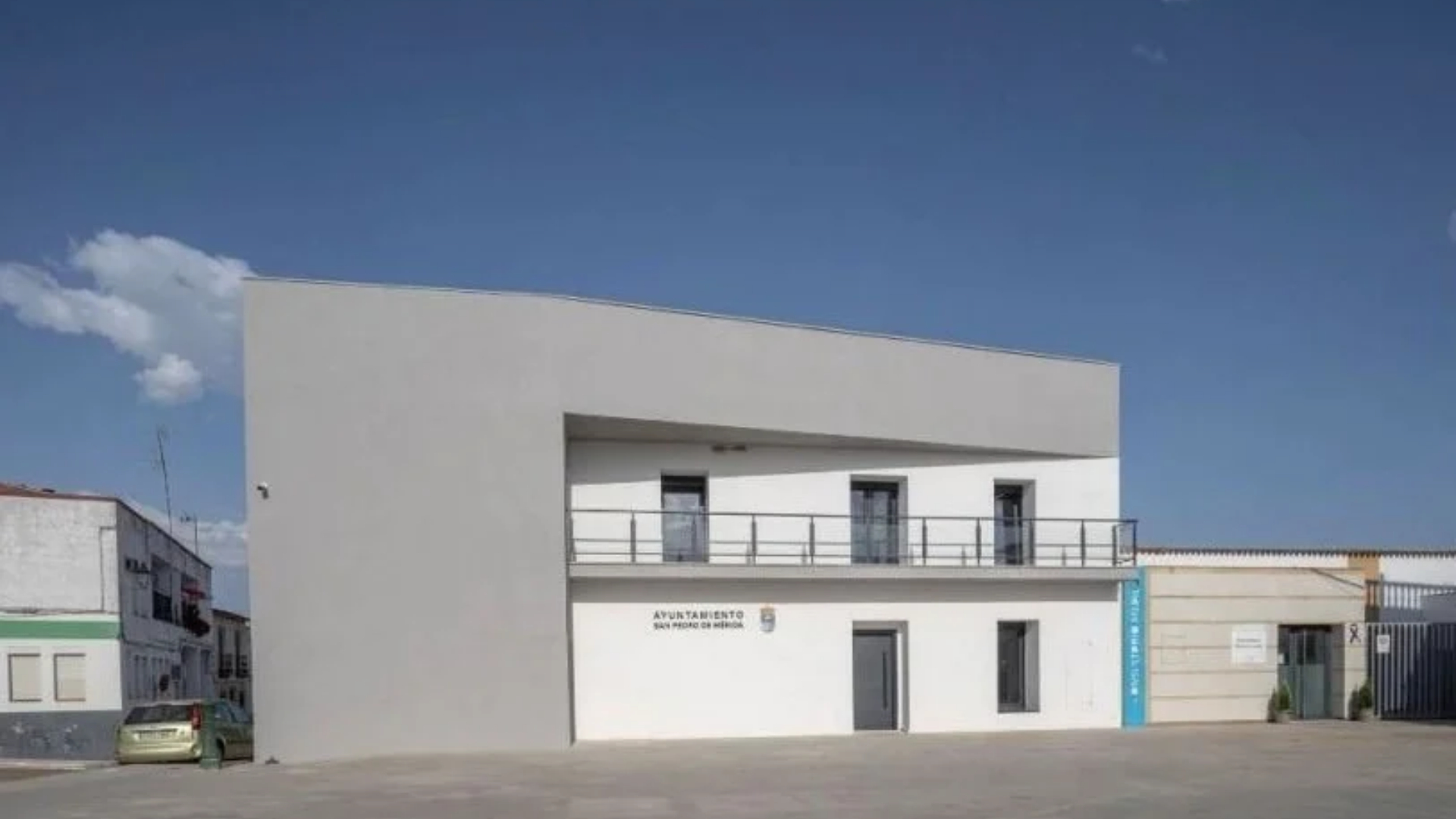 La Diputación licita por 235.000 euros la ampliación de la Plaza de España de San Pedro de Mérida