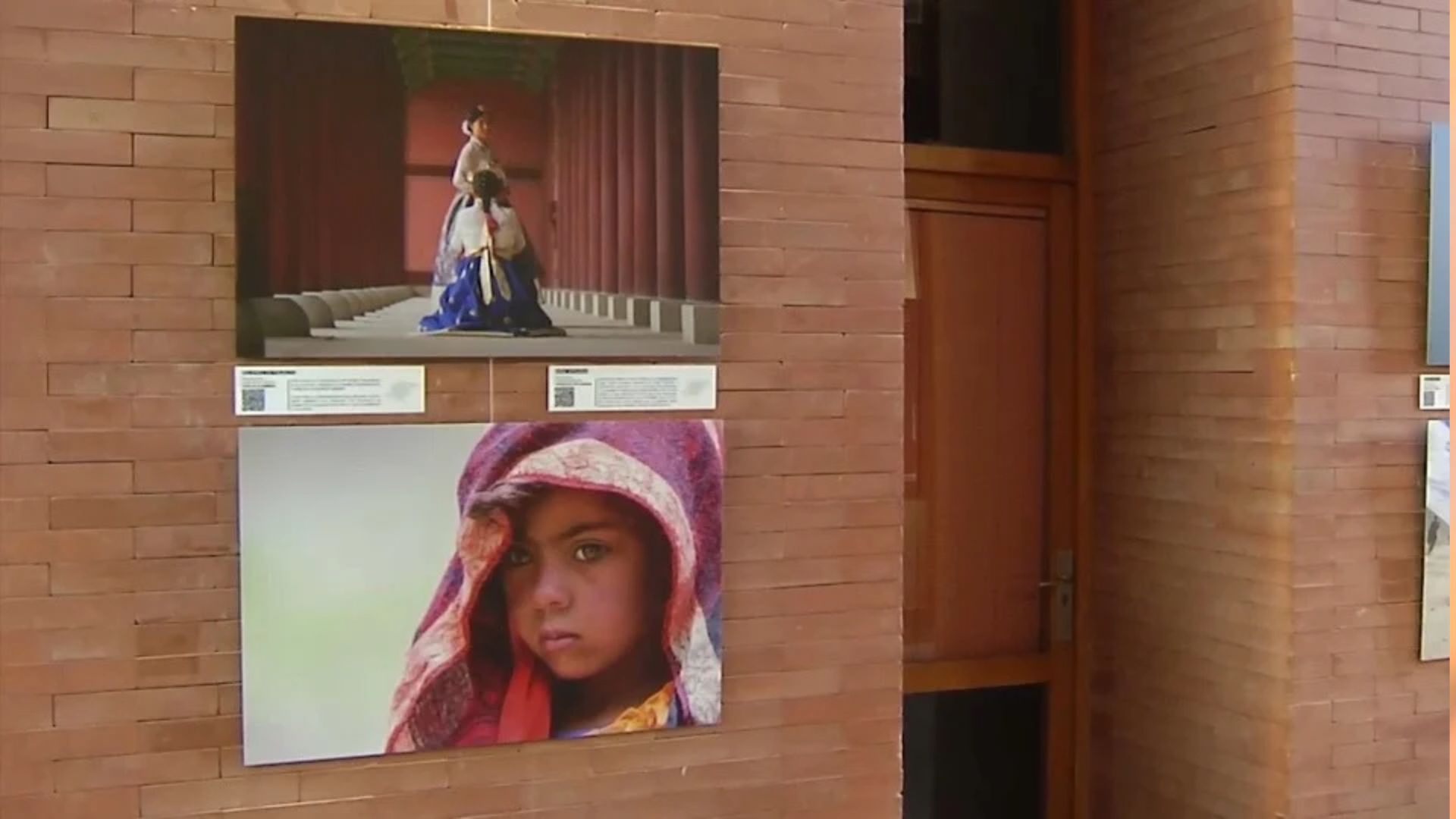 Exposición Women