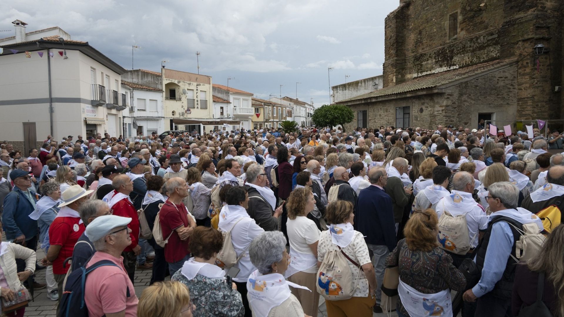 Miles de mayores en Riolobos