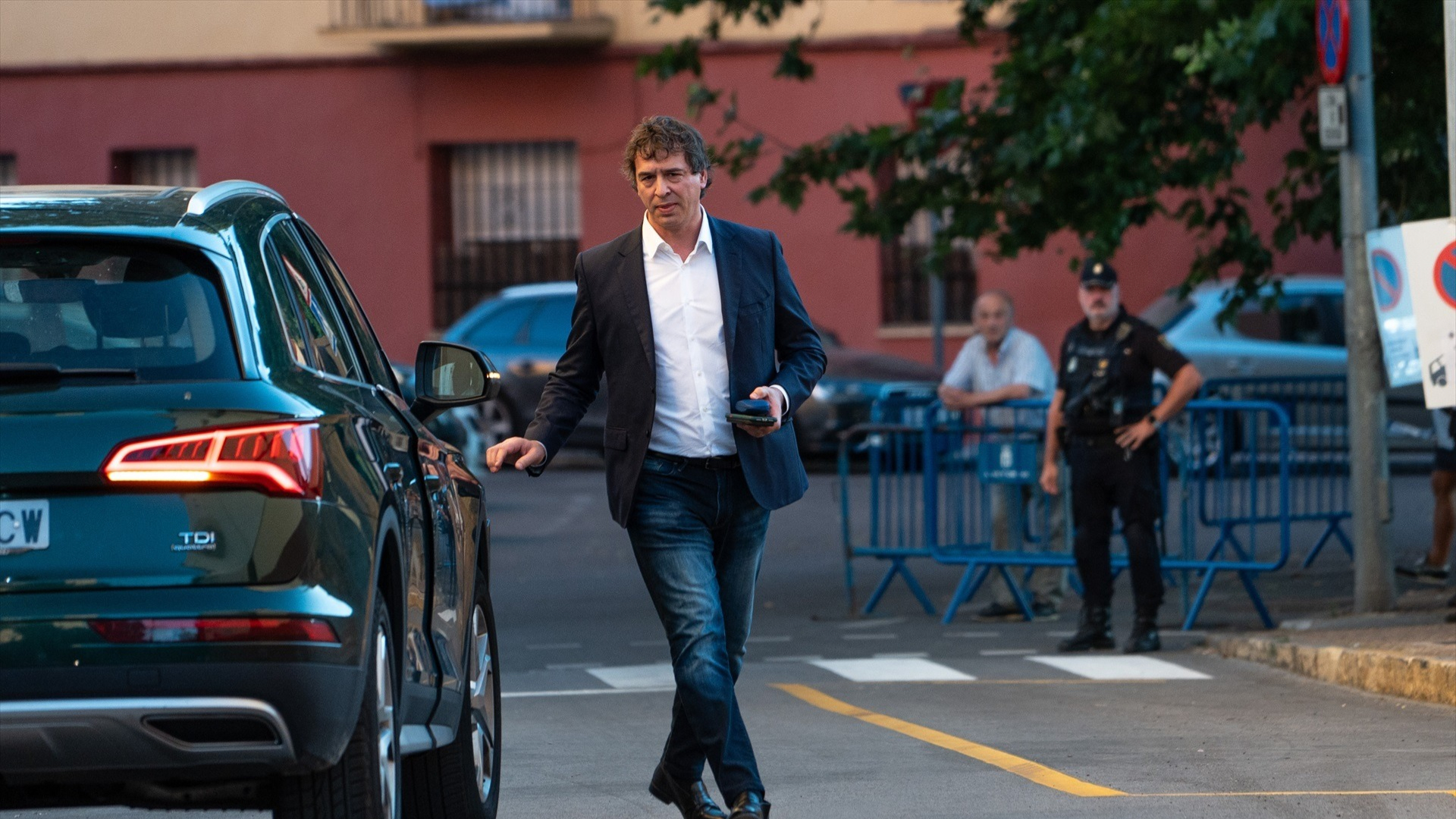El hermano de Pedro Sánchez, David Sánchez, a su salida de la segunda jornada de un juicio en la Audiencia Provincial de Badajoz, a 1 de junio de 2026, en Badajoz, Extremadura