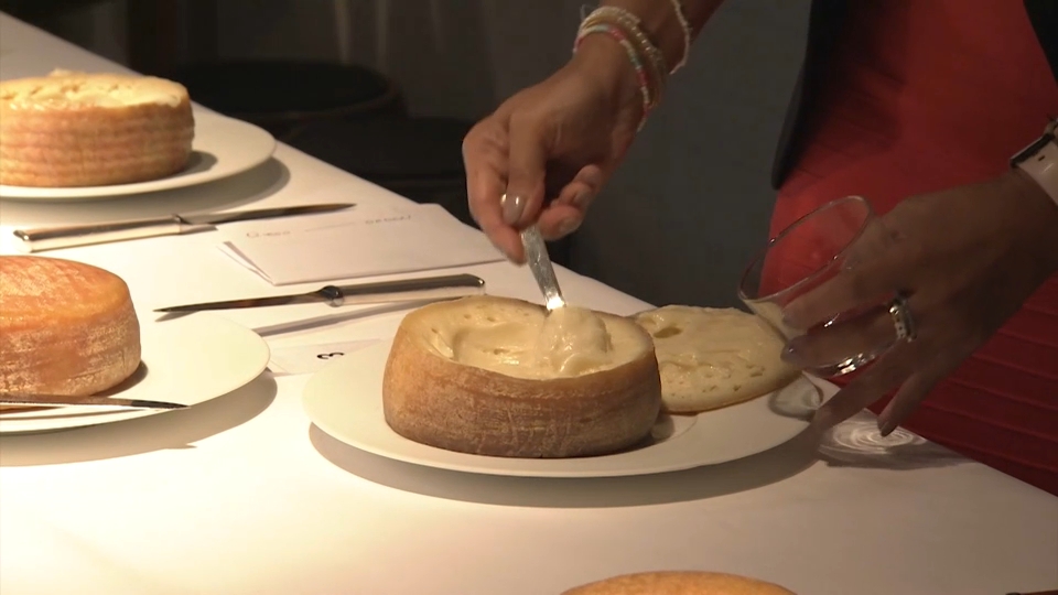 Sigue la Semana de la Torta del Casar.
