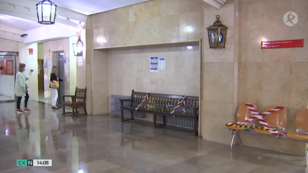 Imagen de los pasillos hoy en la Audiencia Provincial de Badajoz 