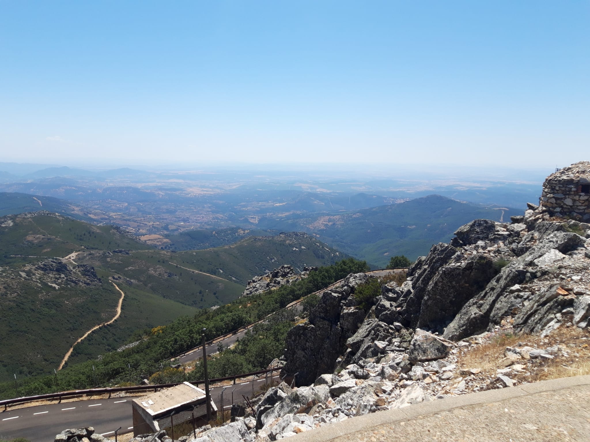 Vista desde el pico de La Villuerca