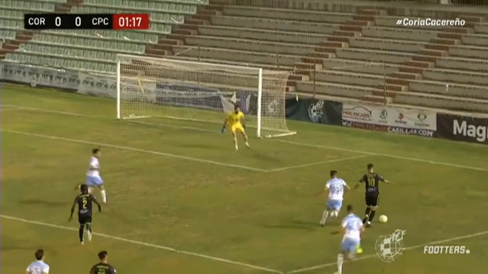 Marcos Torres asisitió a Lamarca en el gol de la victoria del Cacereño ante el Coria