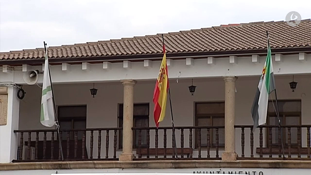 Fachada ayuntamiento Peraleda de la Mata