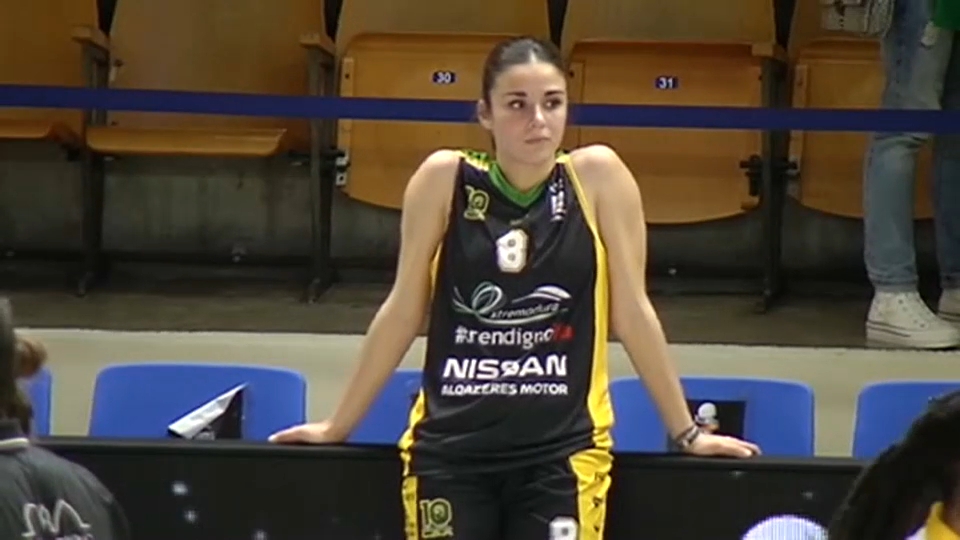 María Romero en un partido esta temporada con el Al-Qázeres