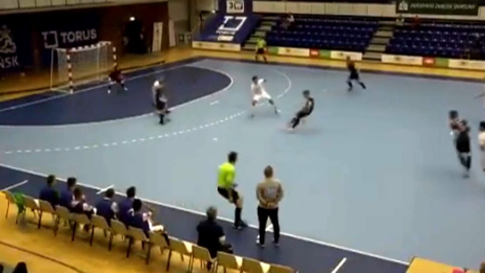 Ignacio Casillas defiende la portería de su equipo en un encuentro de la pasada temporada