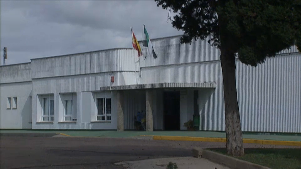 Fachada del Centro de Atención a Personas con Discapacidad 'Nuestra Señora de las Cruces' de Don Benito