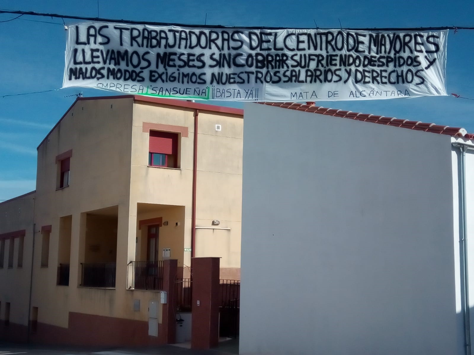 Residencia de mayores. Mata de Alcántara