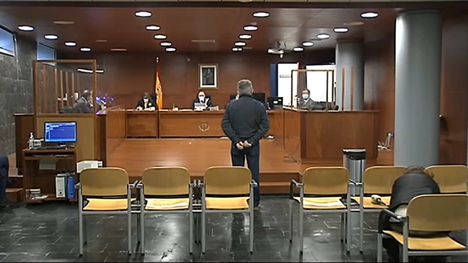 Juicio contra el ex-dueño del club de alterne de Pasarón