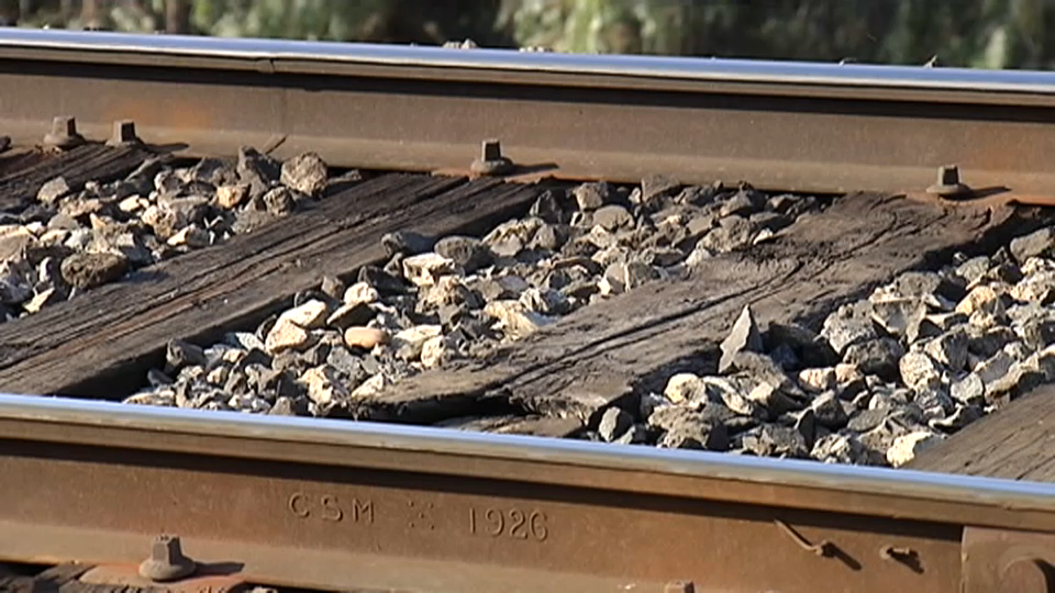 traviesas madera tren