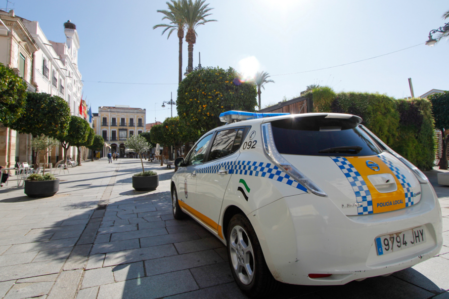Vehículo de la Policía Local de Mérida