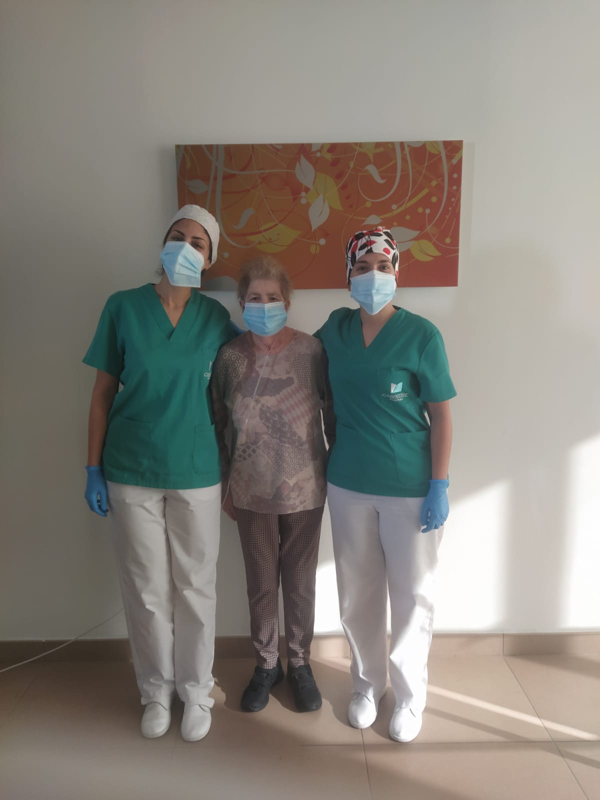  Terapeuta ocupacional Isela Sanabria, Ana Llerena  y la fisoterapeuta Luisa García. Hospital Casa Verde  Mérida.