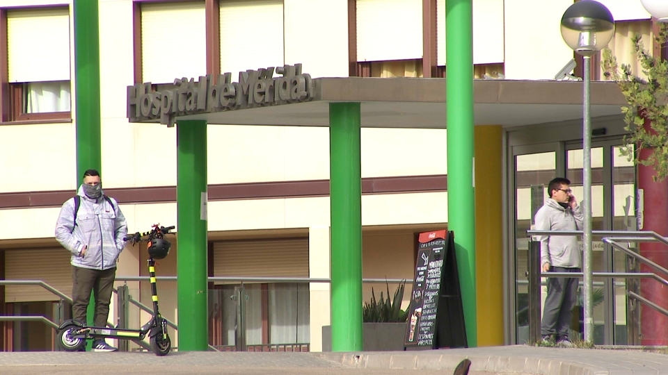 Acceso principal del Hospital de Mérida