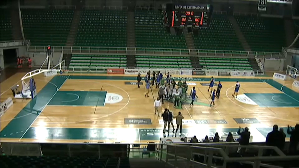 El Cáceres Patrimonio celebra su victoria ante Melilla