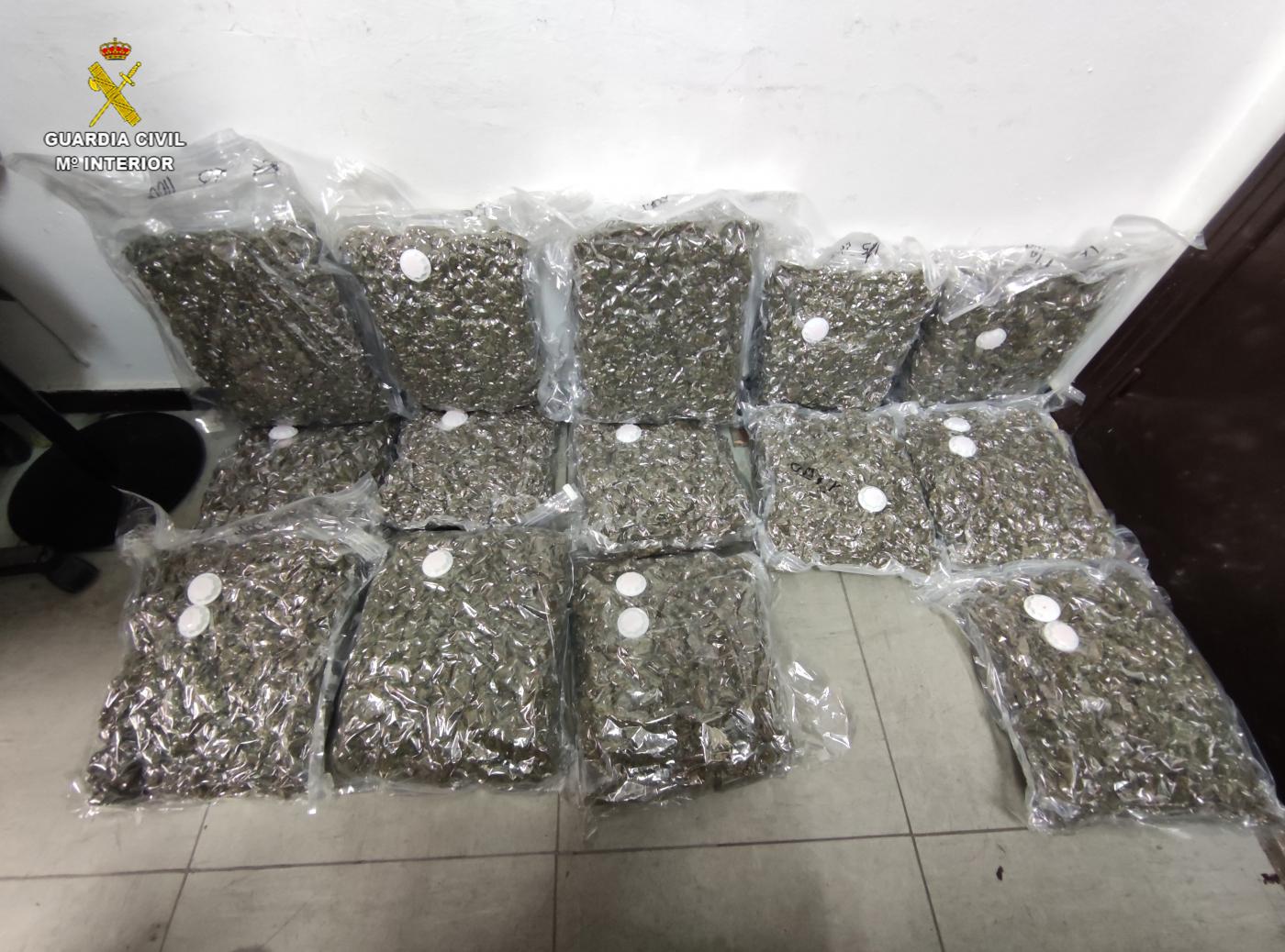 Marihuana en forma de cáñamo interceptada por la Guardia Civil