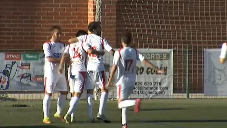 Los jugadores del Aceuchal celebran un gol esta temporada