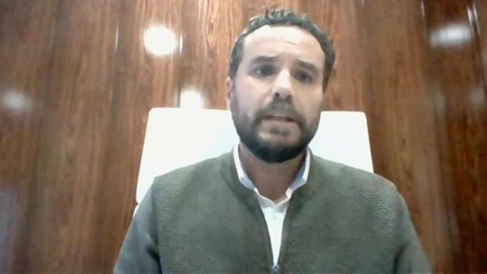 Francisco Javier Fernández, alcalde de Navalvillar de Pela, durante la entrevista