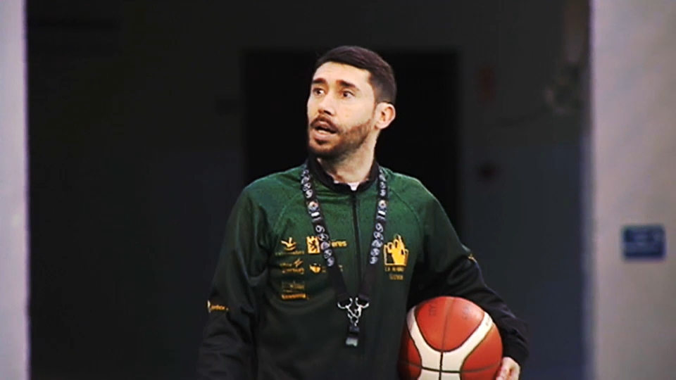 Jacinto Carbajal se ha despedido este jueves del Al-Qázeres para fichar por el Zamarat