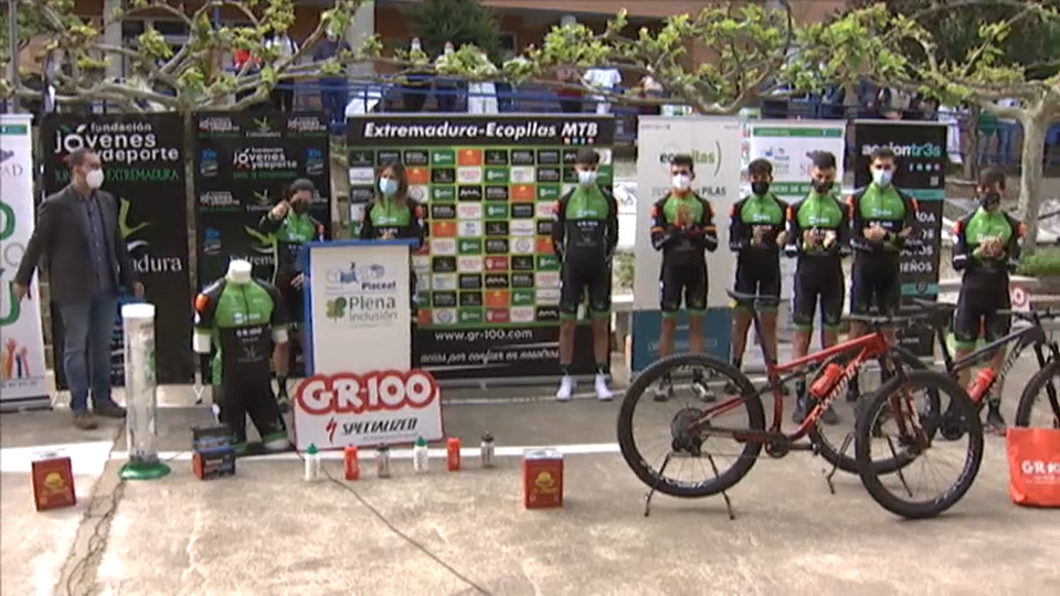 Presentación del Extremadura Ecopilas para la nueva temporada