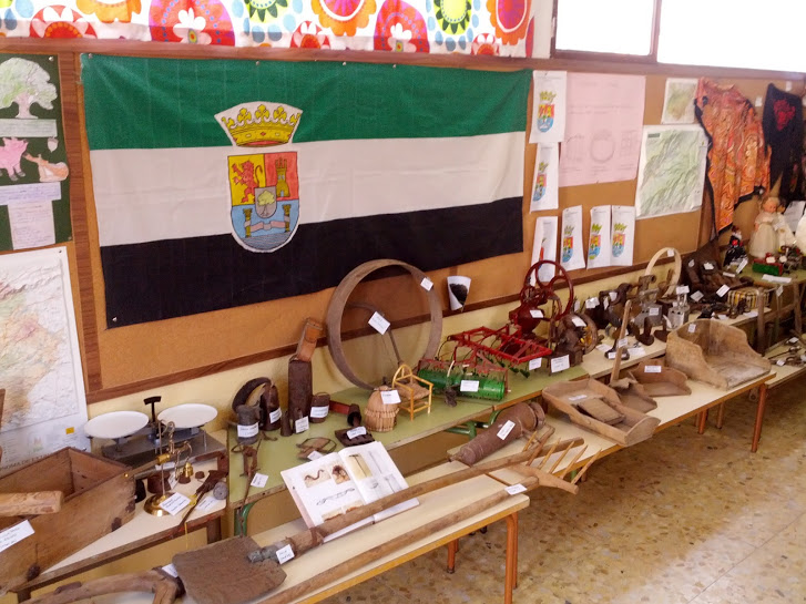 semana extremadura en CEIP isabel casablanca villagonzalo