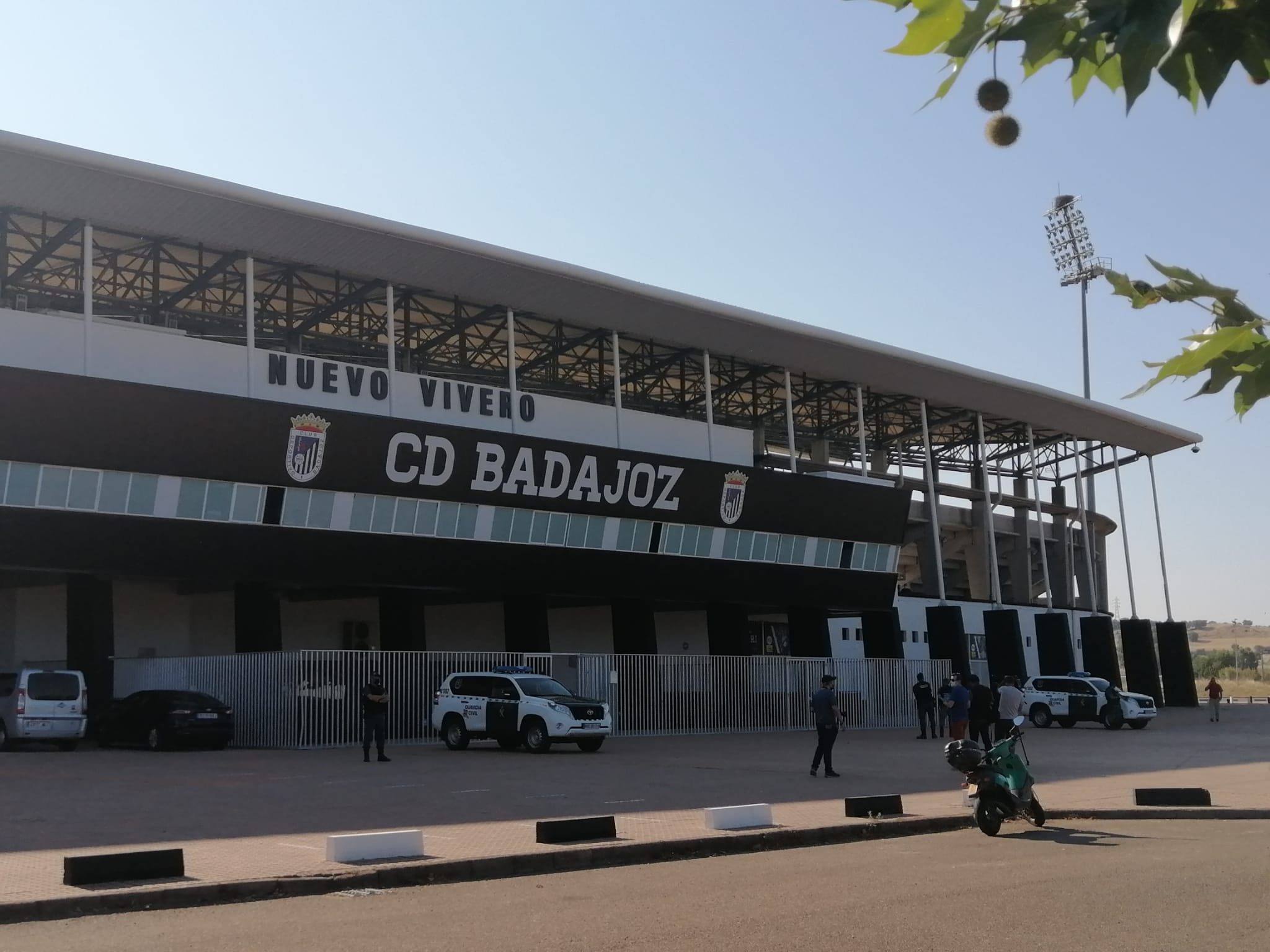 Registro a las puertas del Nuevo Vivero