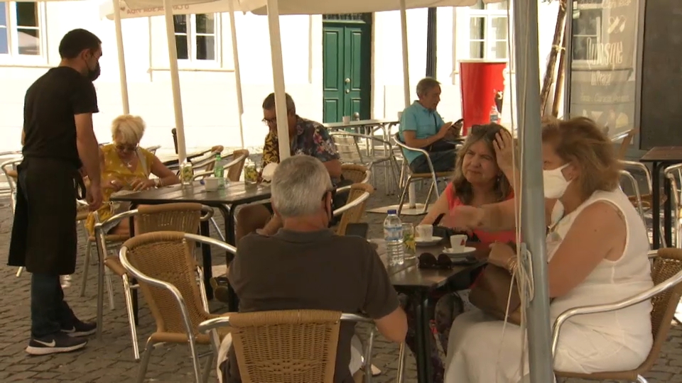 Terraza de un local de hostelería este viernes en Elvas 