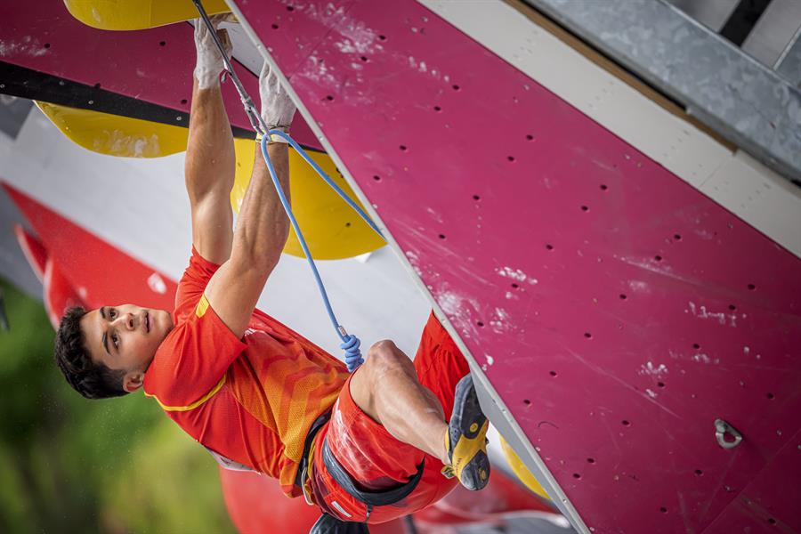 Alberto Gines logra una plaza en la final de los Juegos de Tokio