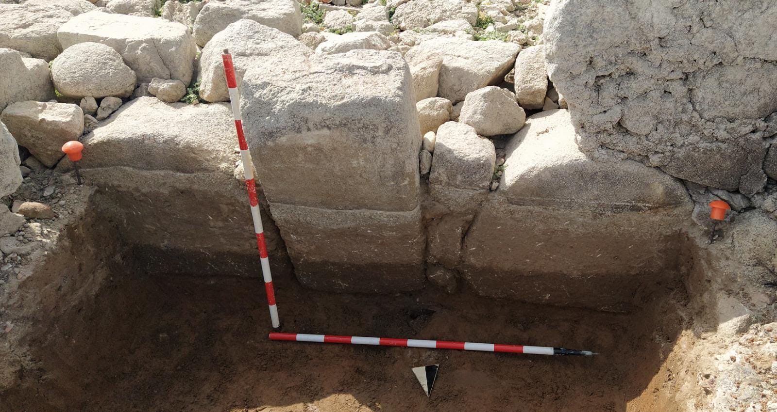 Trabajos arqueológicos en el embalse de Valdecañas