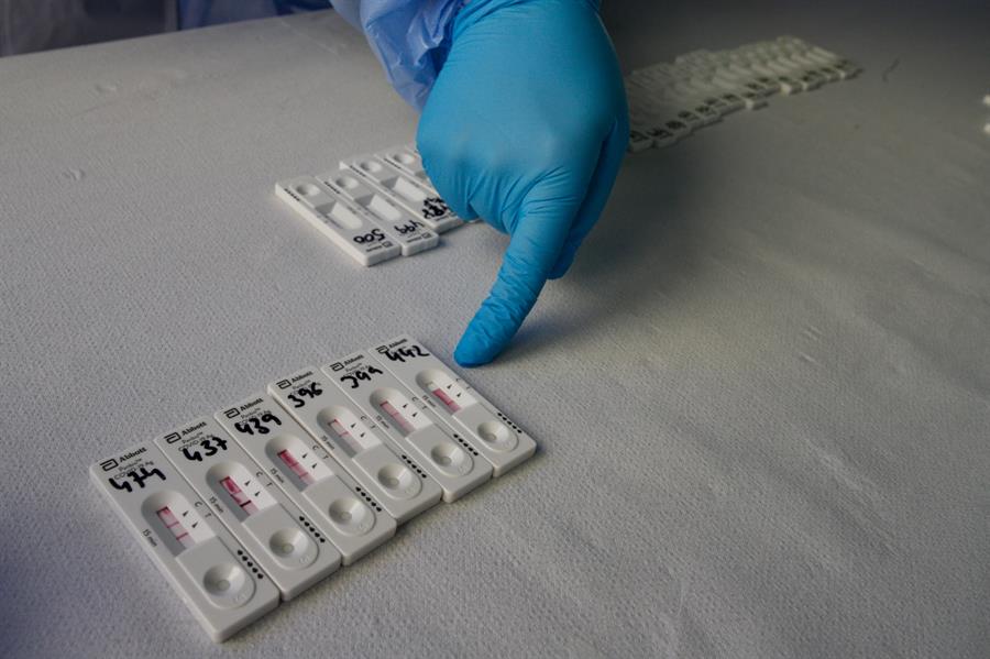 Muestra de resultados en tests de antígeno