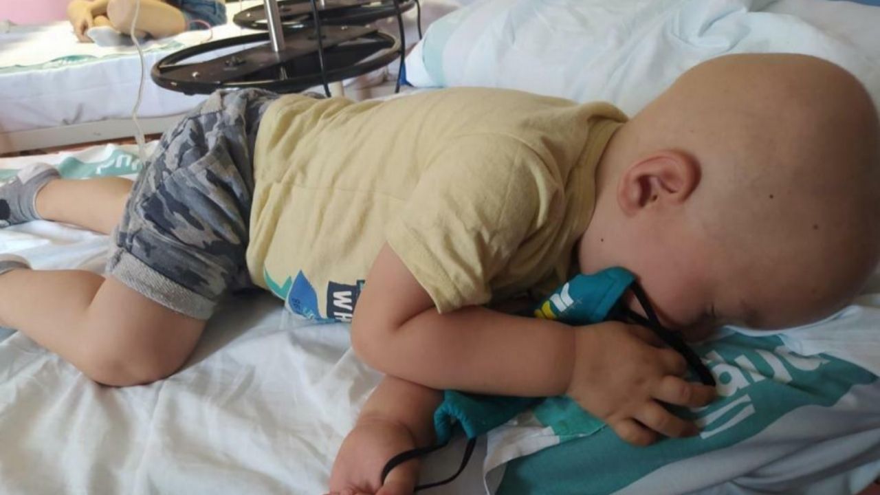El pequeño Marco, de 3 años, está a la espera de encontrar un donante compatible
