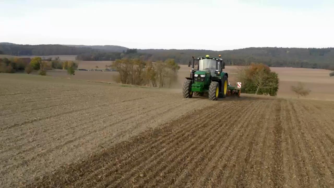 tractor
