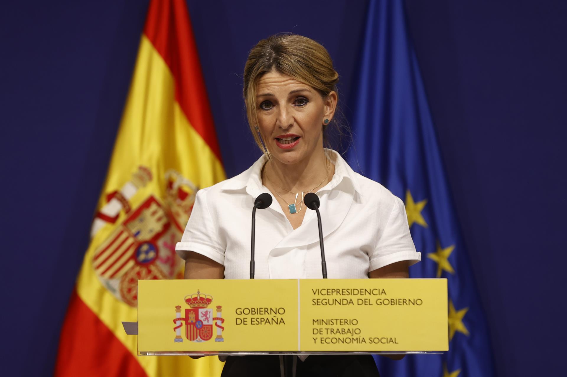 La vicepresidenta segunda y ministra de Trabajo y Economía Social, Yolanda Diaz, hace declaraciones tras reunirse con responsables de las organizaciones de autónomos UPTA, ATA y UATAE.