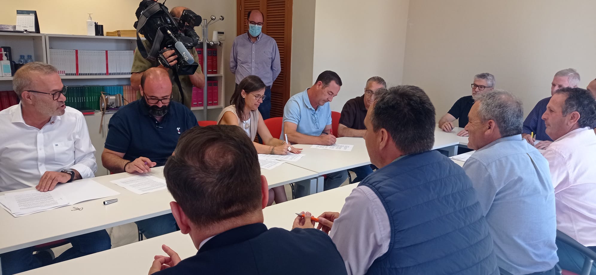 Firma convenio campo