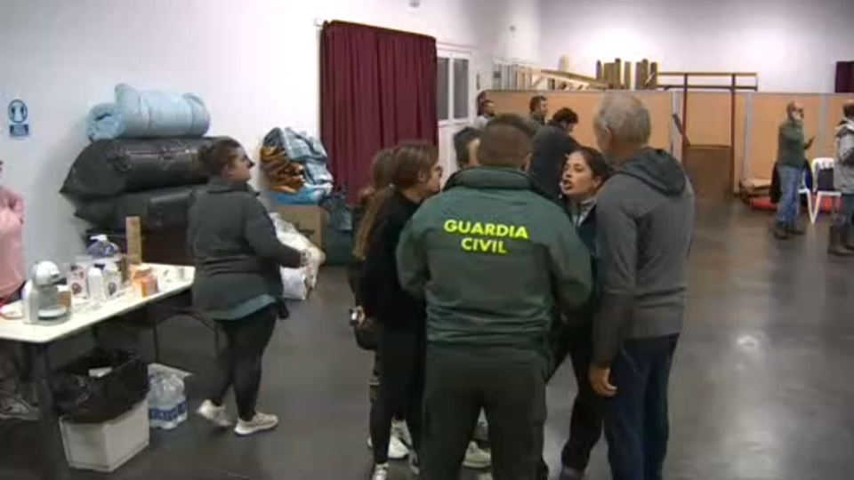 Acogida en el edificio multiusos de Gévora