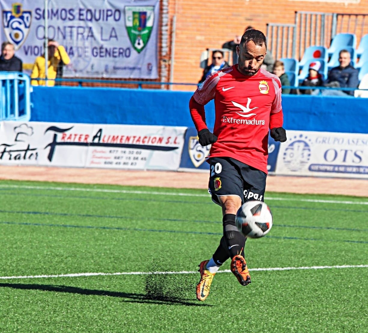 Cristo anotando su último gol en Socuéllamos hace dos semanas