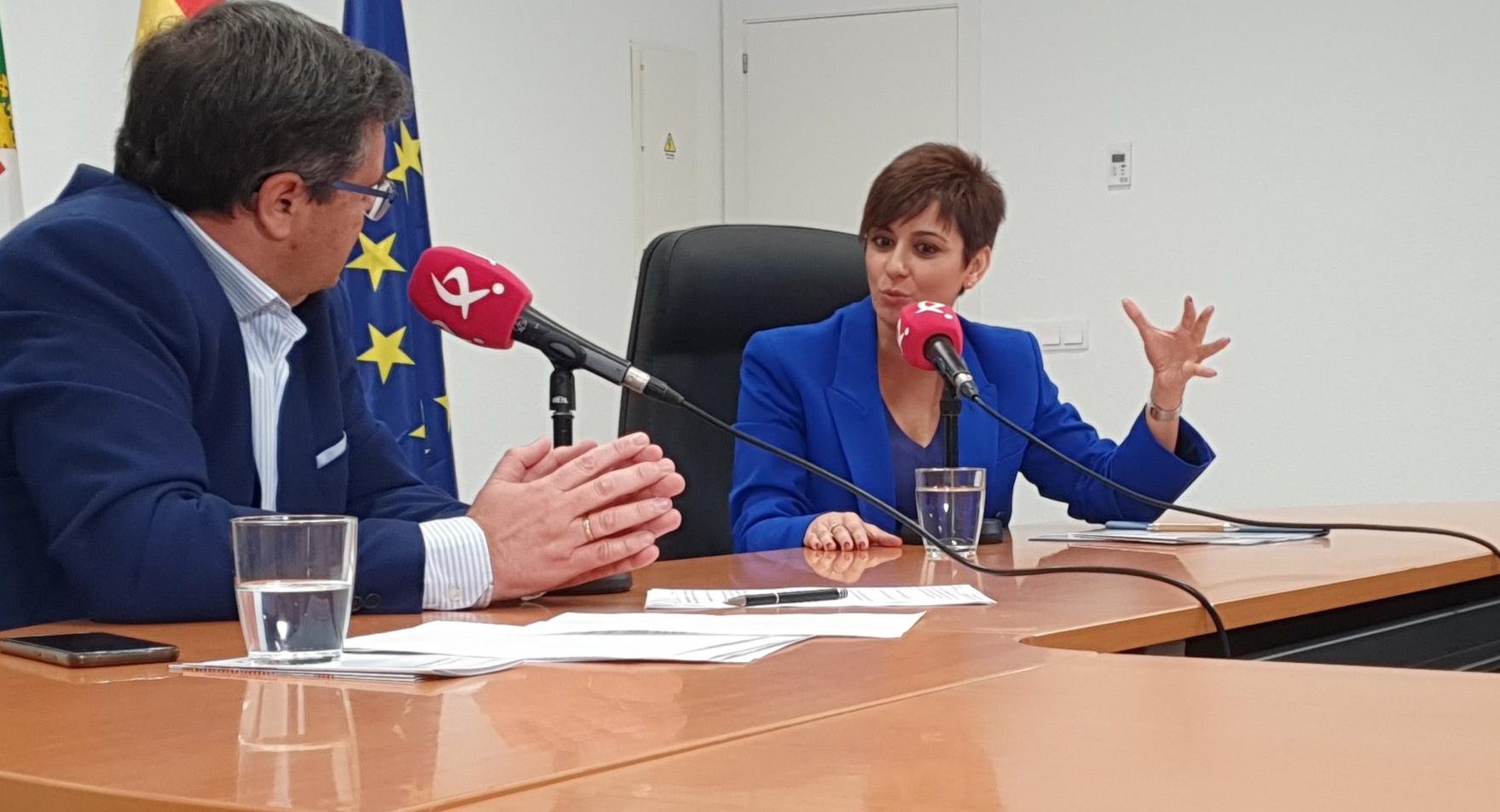 Entrevista a la ministra portavoz, Isabel Rodríguez, en Canal Extremadura Radio