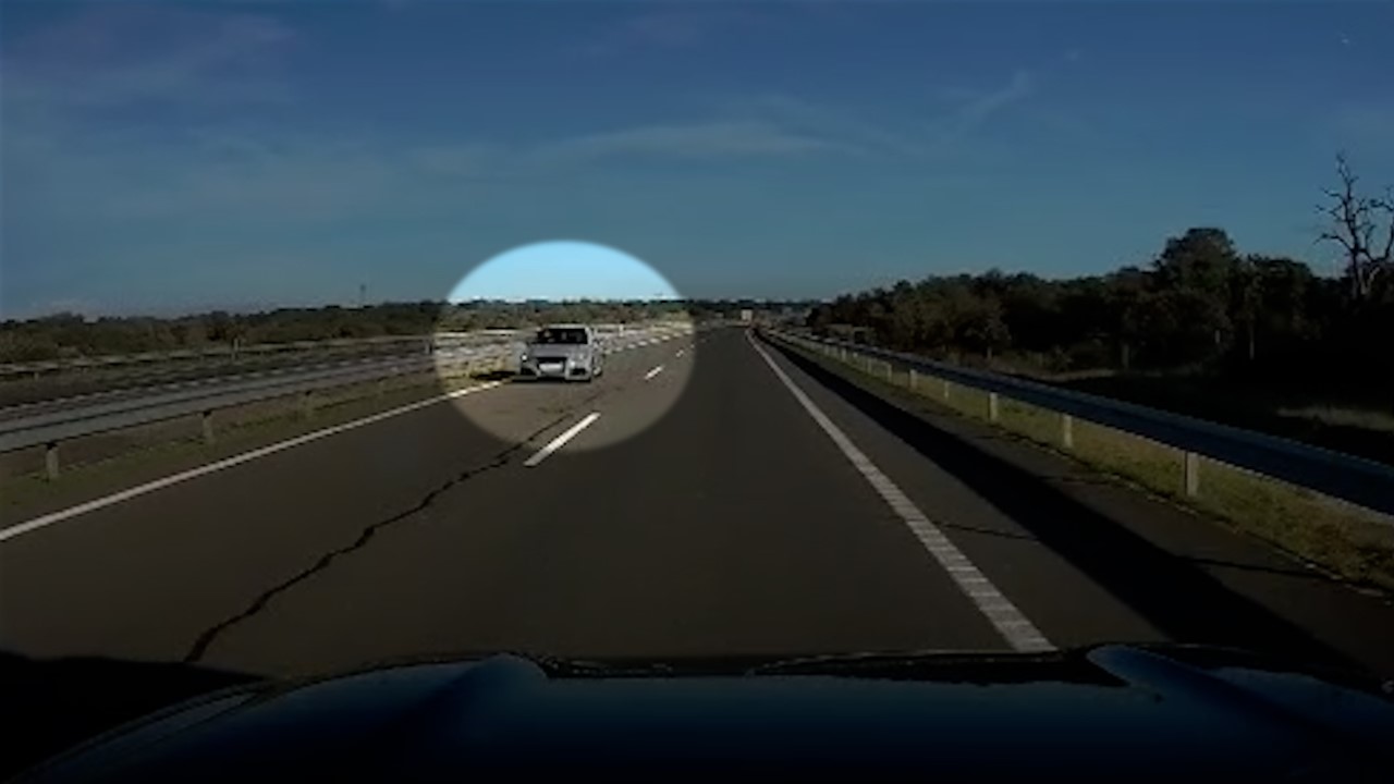 Circulaba en sentido contrario por la EX-A1. Kamikace
