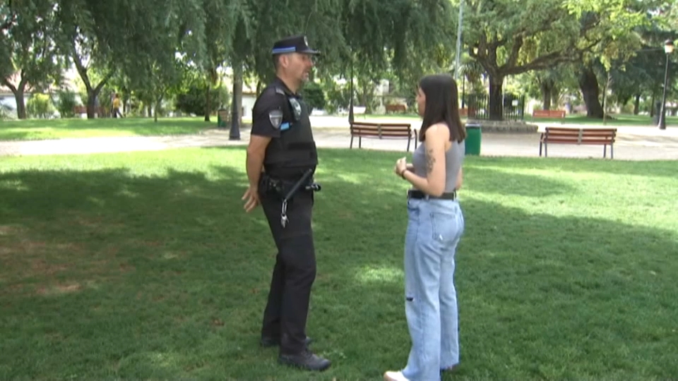 Poli que salvó la vida a un vecino de una atragantamiento