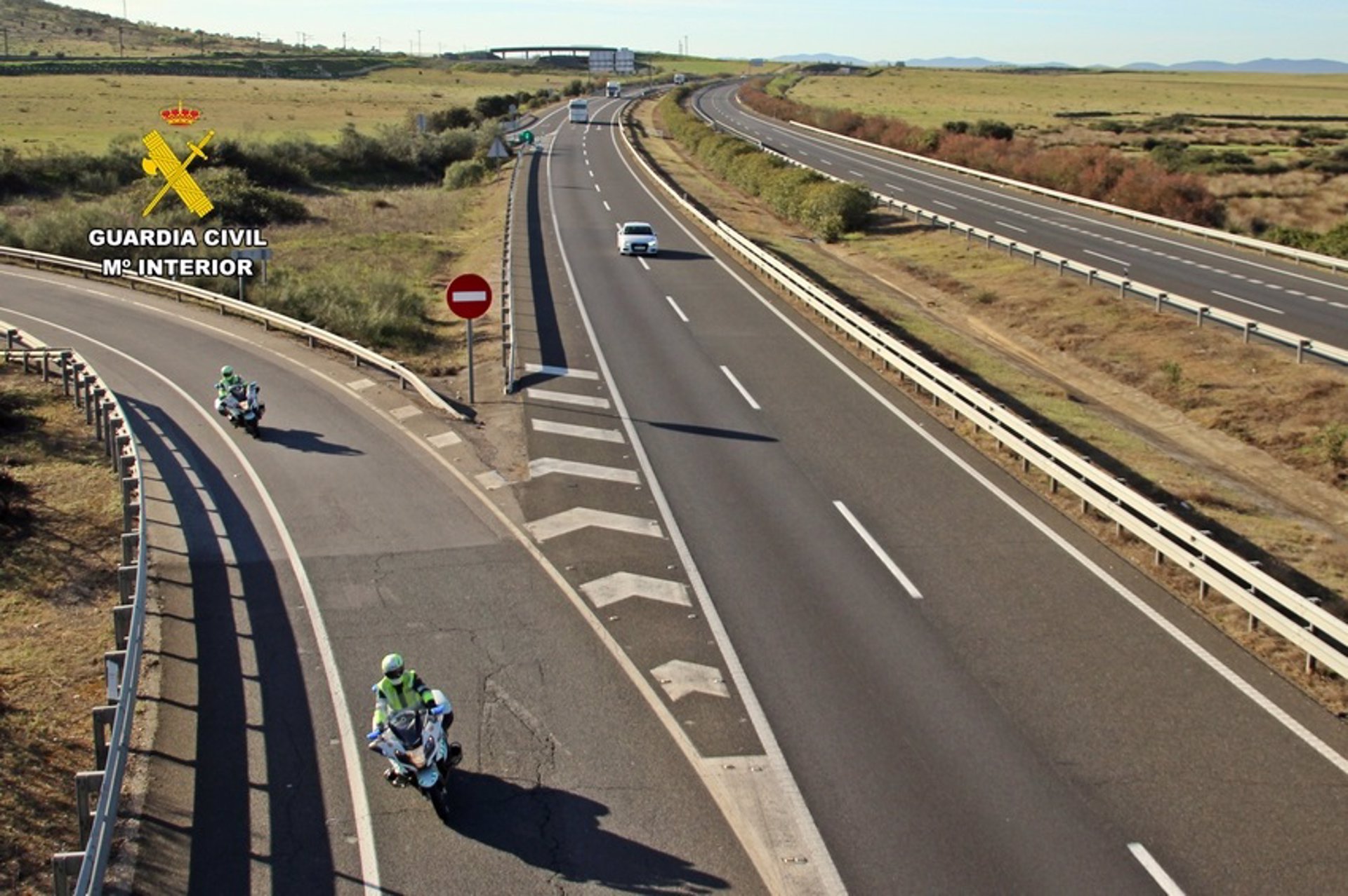 Autovía. Guardia Civil de Tráfico