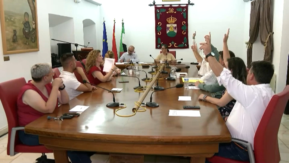 Burguillos del Cerro, primer ayuntamiento constituido 