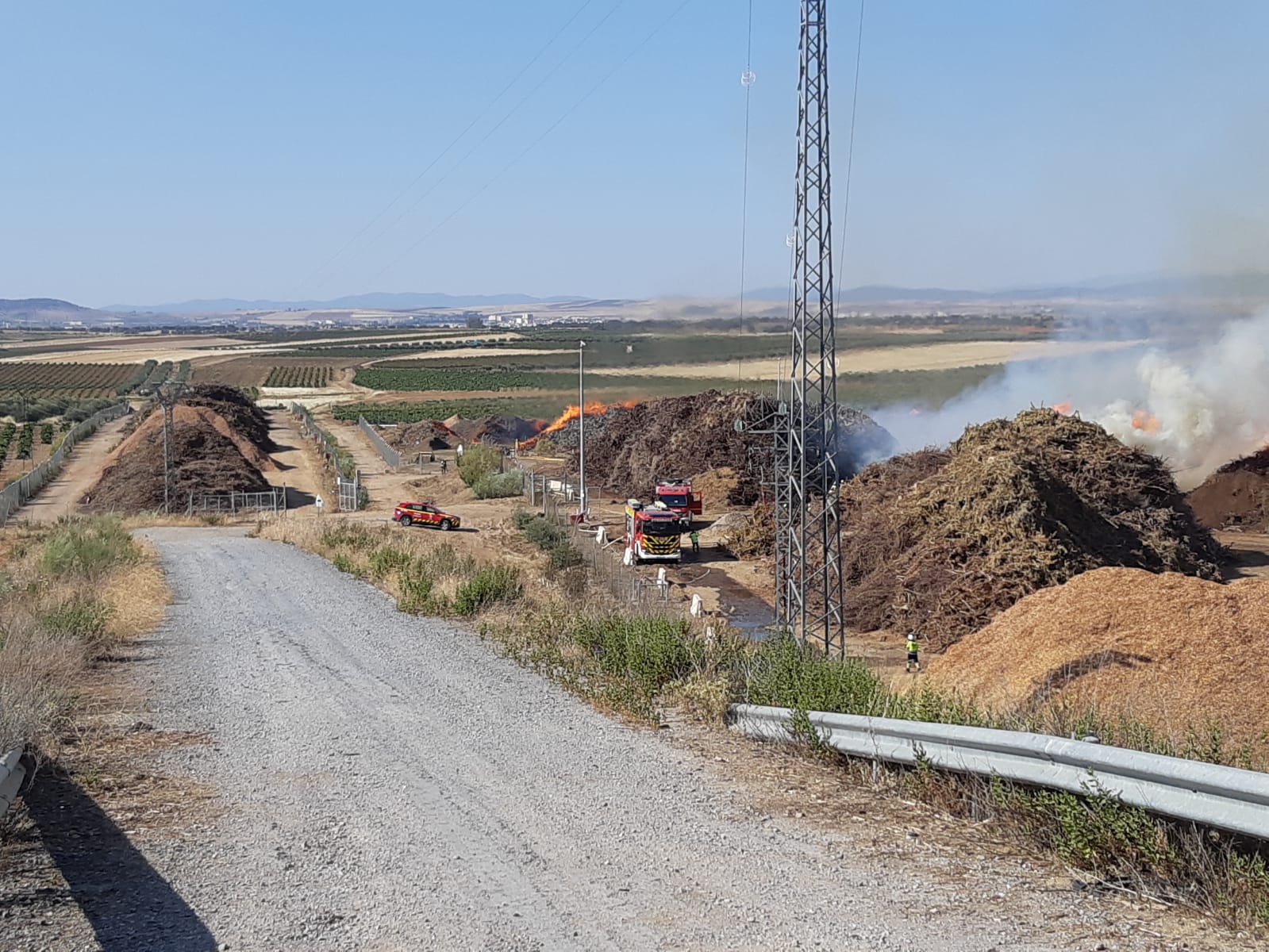 Incendio en los exteriores de la planta de biomasa en Mérida