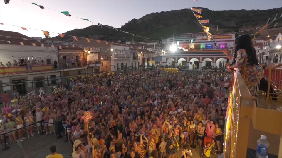 Orgullo de Pueblo en Esparragosa de Lares