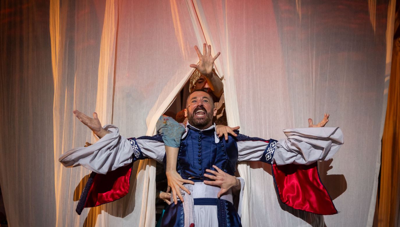 Pepón Nieto en la representación de 'La Comedia de los Errores', en el Festival de Teatro Clásico de Mérida