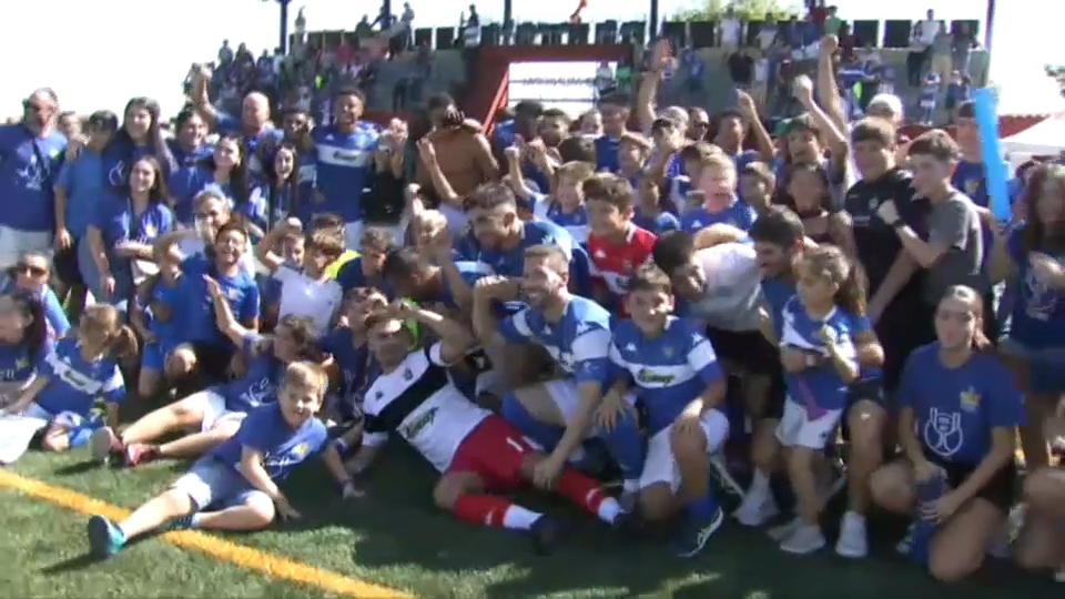 El Hernán Cortés celebra la victoria ante el Sauzal